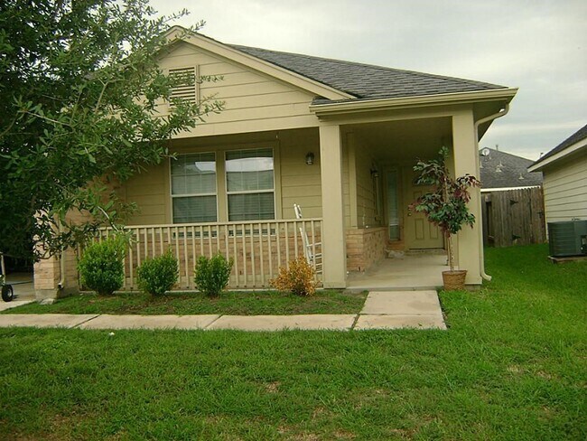 19754 Cozy Cabbin Dr