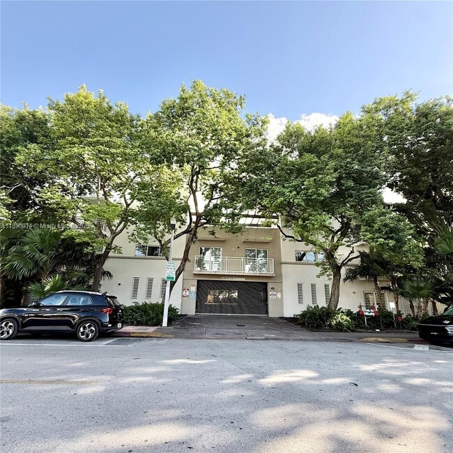 Building Photo - 630 85th St Unit 103