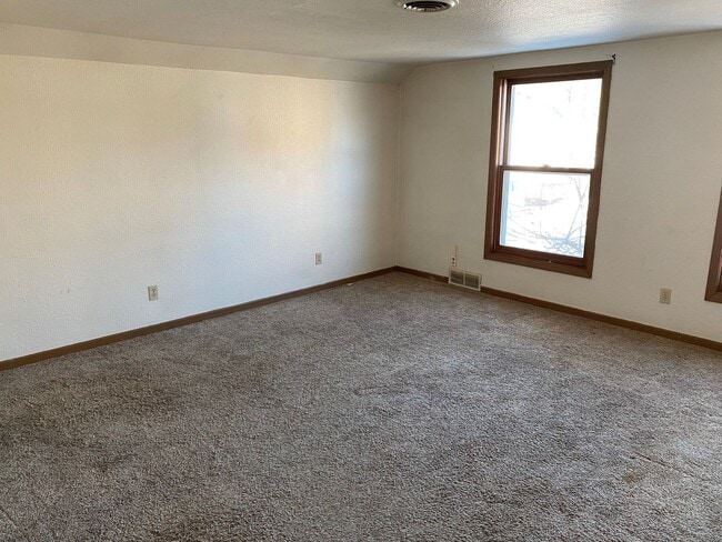 Photo - 524 S 3rd Ave Unit Upper