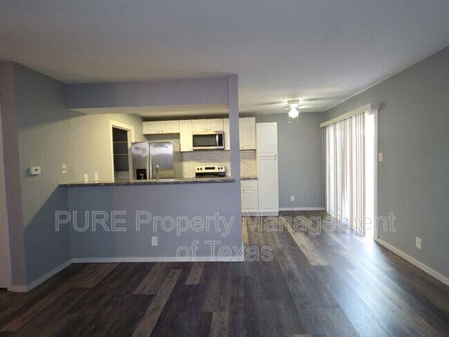 Photo - 5808 Wellington Dr