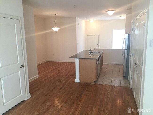 Photo - 143 Gawron Ct