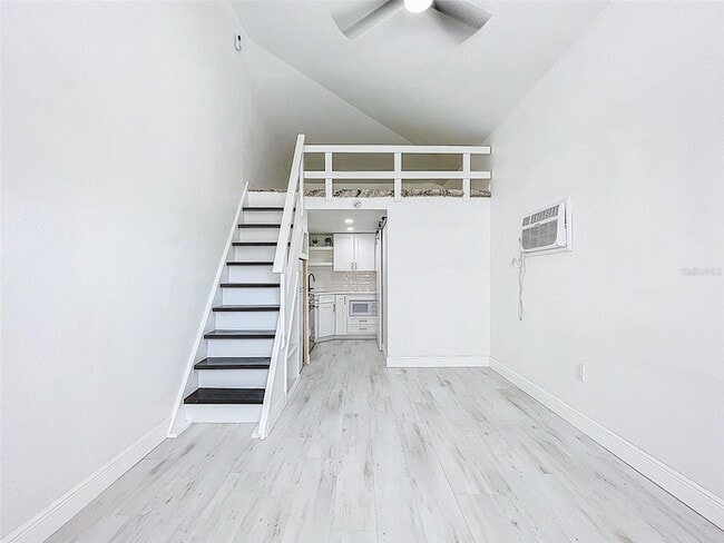 Photo - 1600 Pasadena Dr