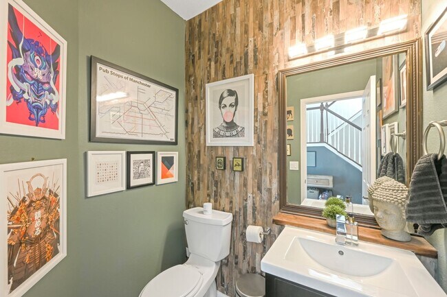 Photo - Spacious 4BR House in Fort Collins