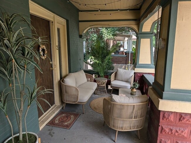 Photo - 9WIL919 Unit 2