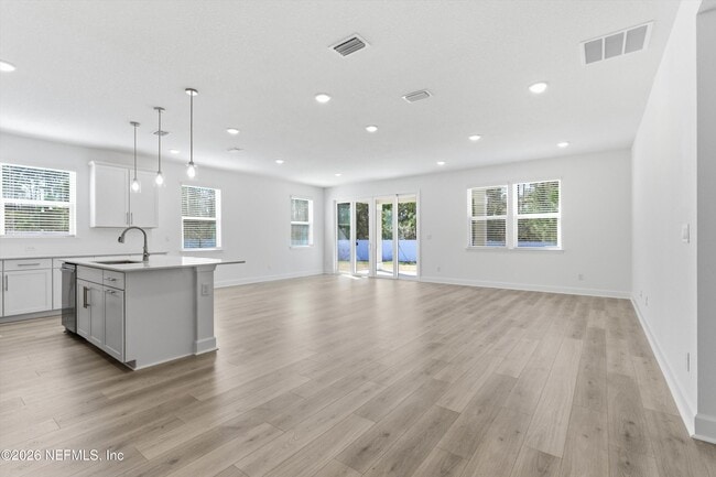 Photo - 155 Lightsey Xing Ln