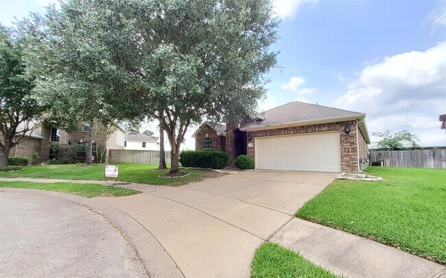 Photo - 25047 Lenora Dr