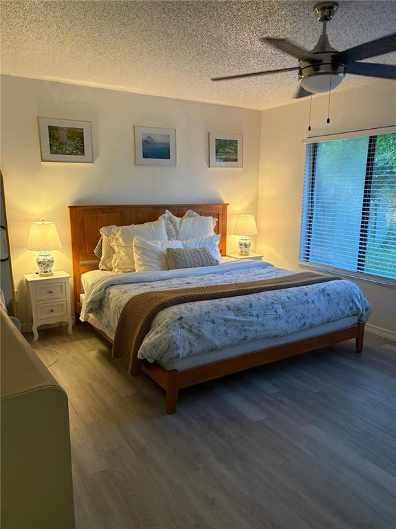 Photo - 988 Sweetbrier Dr House