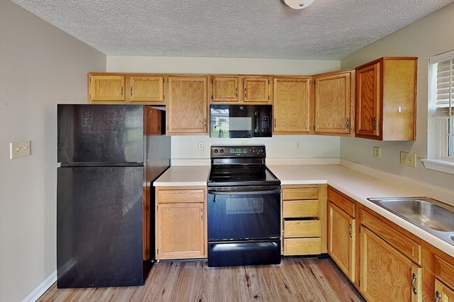 Photo - 5985 Sycamore Forge Ln