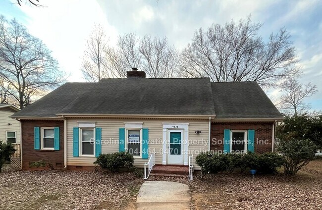 Photo - 4535 Dawnwood Dr