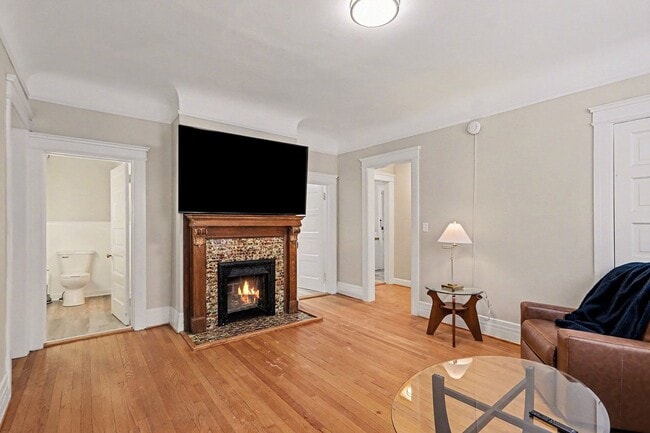Photo - 936 W Kalamazoo Ave Unit #1