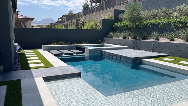 Photo - 331 Coastal Redwood St