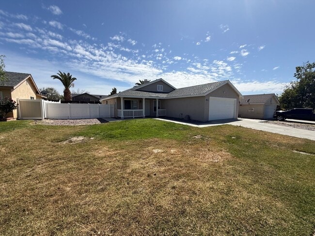 Photo - Remodeled Three Bedroom Two Bath in Hemet!