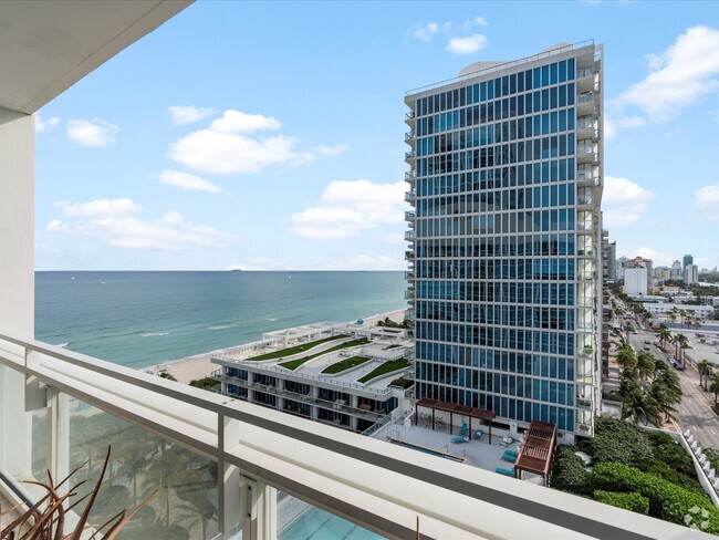 Building Photo - 6801 Collins Ave Rental