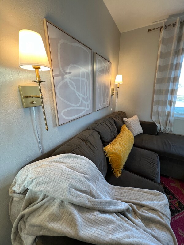 Photo - 1001 Castlerock Dr