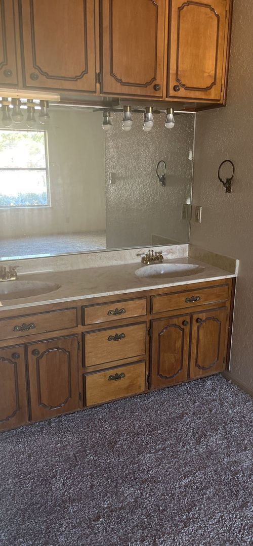 Photo - 3 Bedroom 2 Bath Home HOUSING ACCEPTED!