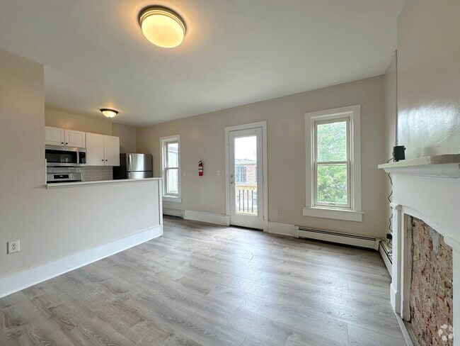 Building Photo - 31 Spring St Rental