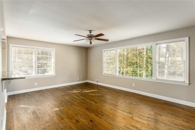 Photo - 2720 Stonecreek Rd