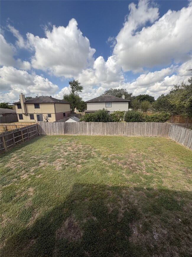 Photo - 13714 Firerock Dr