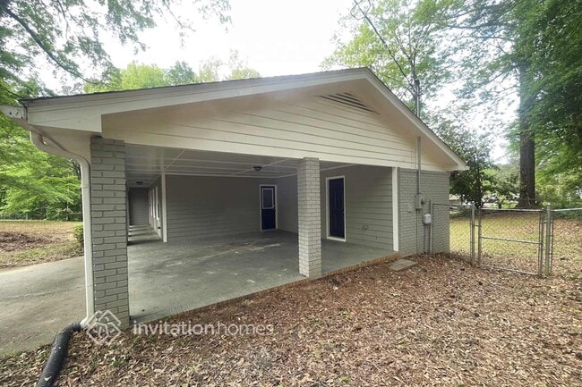 Photo - 4965 Forest Ave