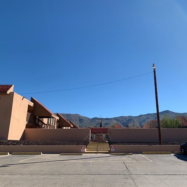 Juniper Apartments
