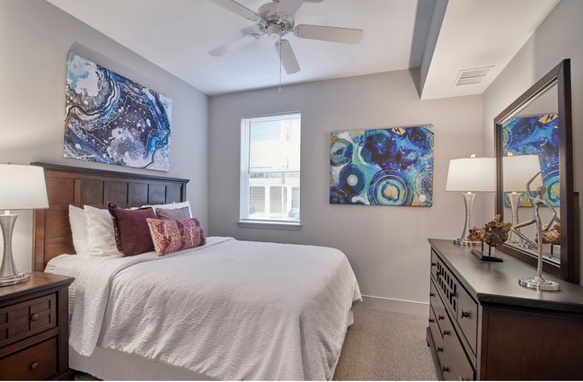 Pointe View at Aspen Hill - 62 years +