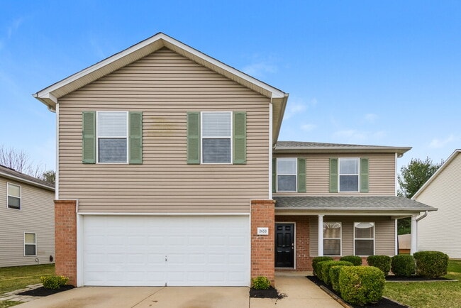 Building Photo - 2653 Sutherland Dr