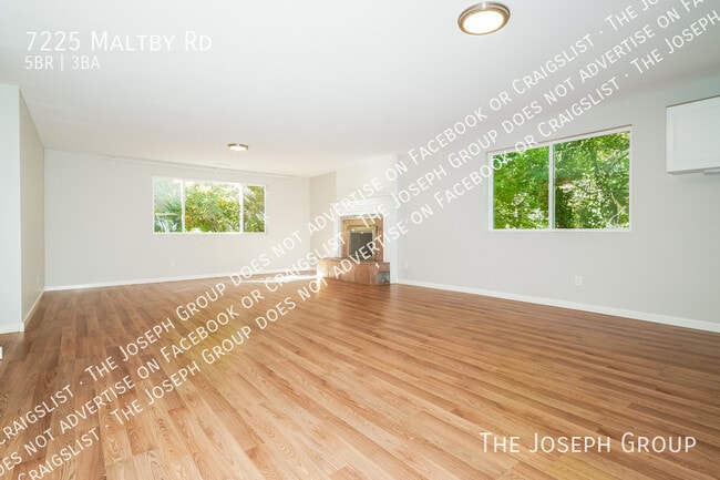 Photo - 7225 Maltby Rd