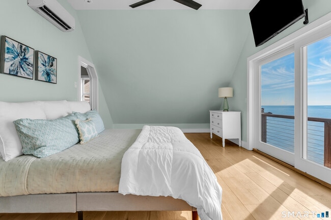 Photo - 49 Circle Beach Rd