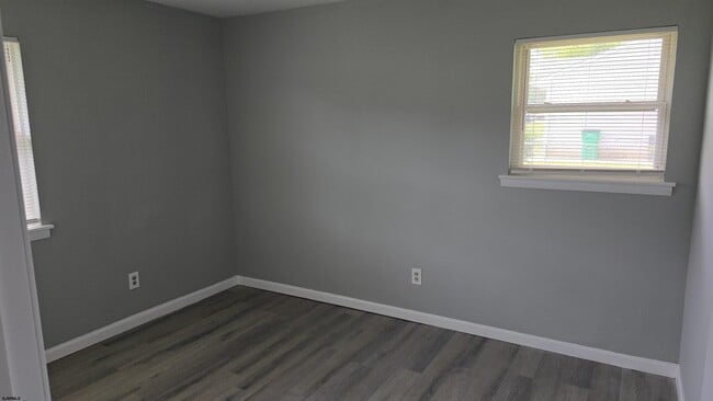 Photo - 212 Eagon Ave