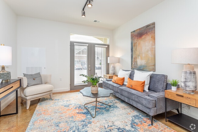 1BR, 1BA - 724SF A1C- Living Area