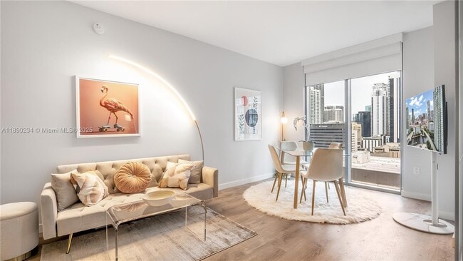 Photo - 31 SE 6th St Unit 2203