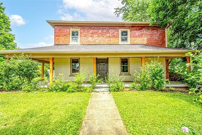 117 Montgomery Ave