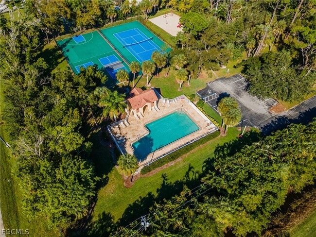 Photo - 9841 Las Casas Dr