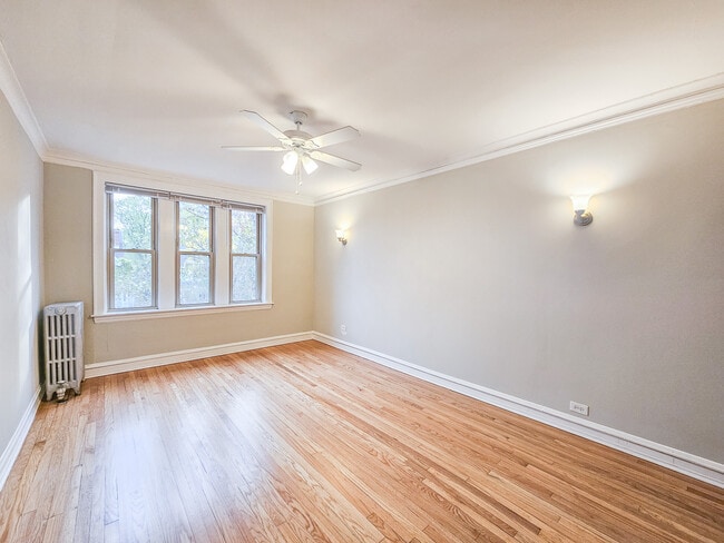 Building Photo - 4145 N Keystone Ave Unit #26