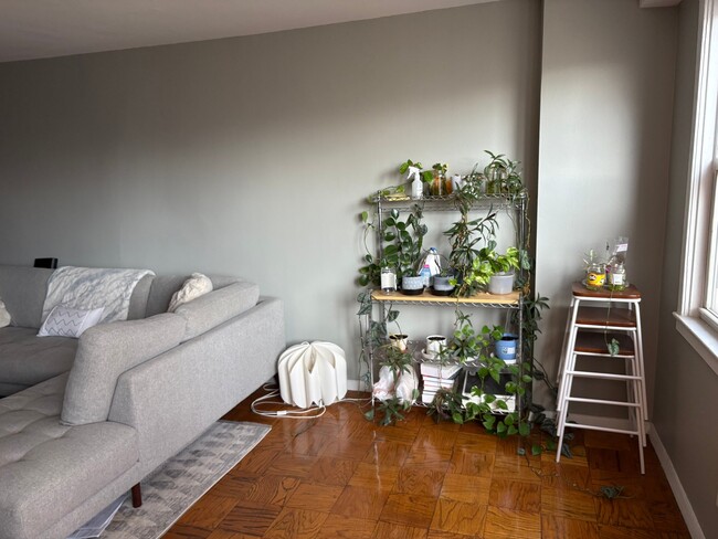 Building Photo - 580 Flatbush Ave