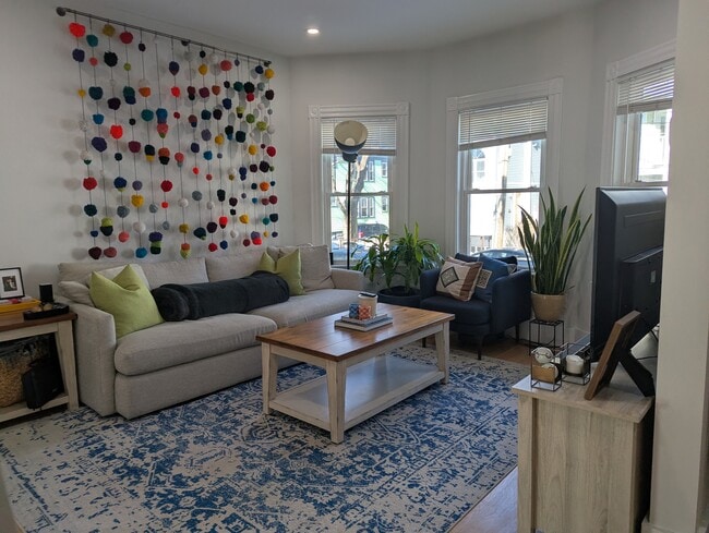 Photo - 14 Seven Pines Ave Unit 1