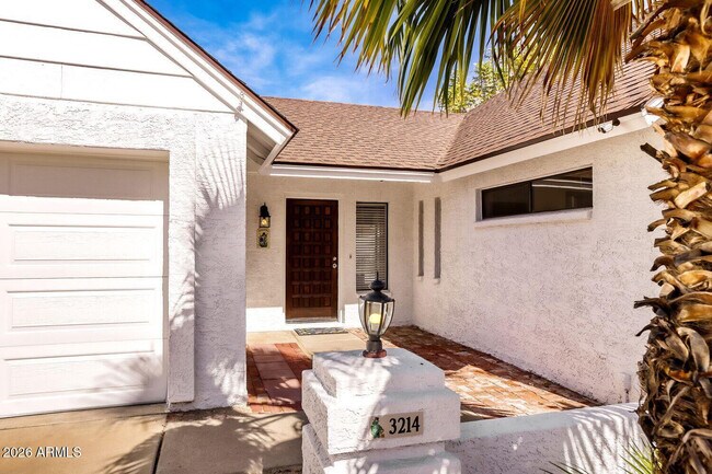 Photo - 3214 E Siesta Ln