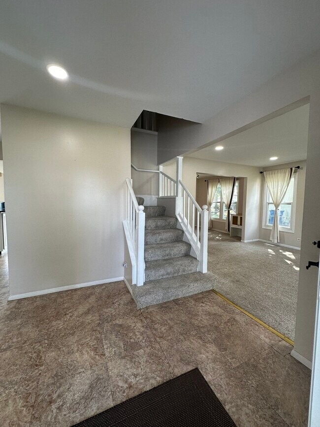 161 Brookside Dr House House Rental in Glendale Heights, IL