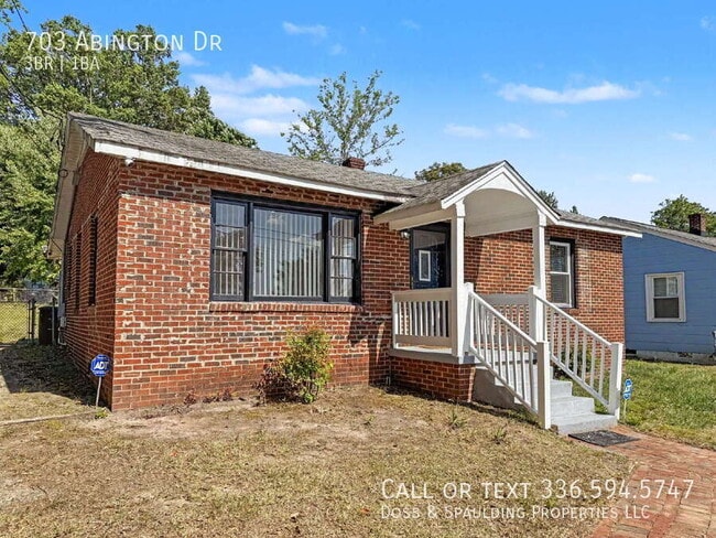 Photo - 703 Abington Dr