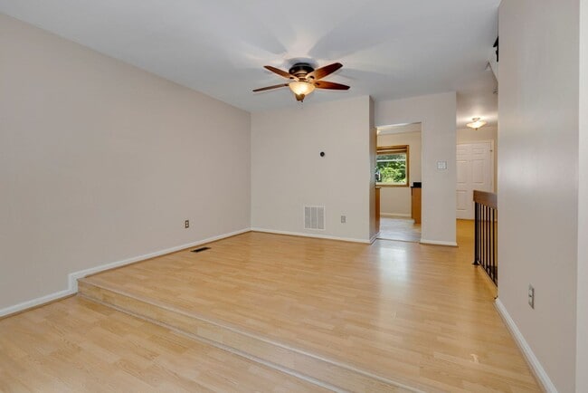 Photo - 3 Bed 2.5 Bath - Gaithersburg Townhouse - Finished Basement