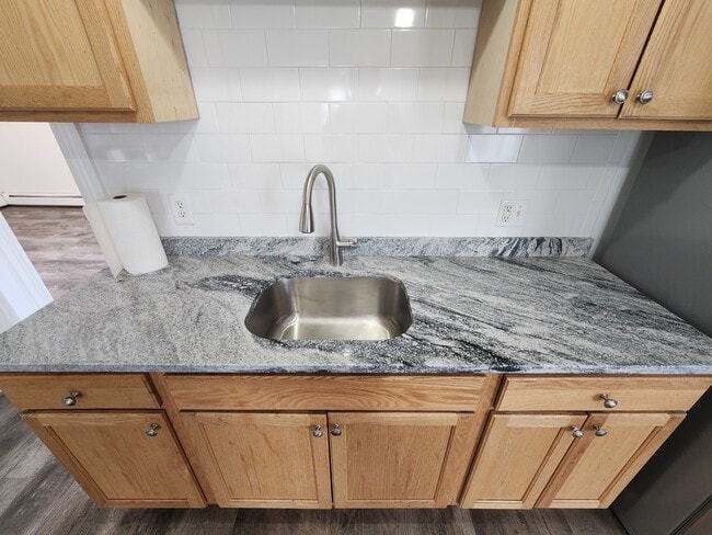 Photo - 37 Watson St Unidad 2nd Floor