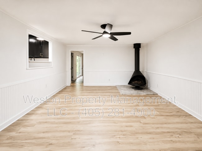 Photo - 9609 Greystone Ave