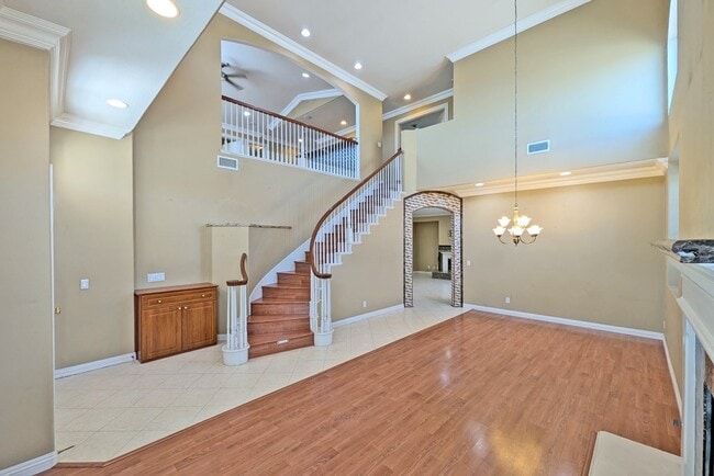 Photo - 17801 Powell Pl