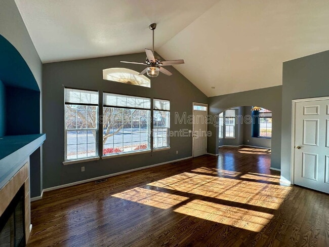 Photo - 9064 W Phillips Dr