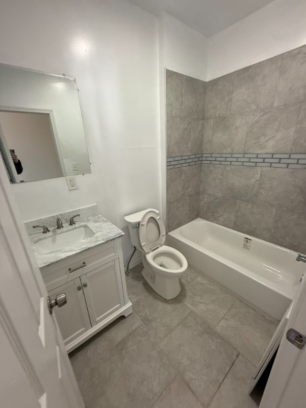 Photo - 820 S 15th St Unit 3R