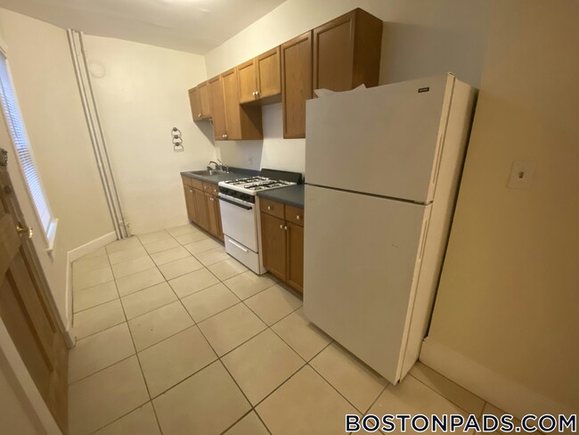 Photo - 132 Oxford St Unit 1A