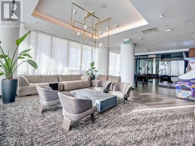 Photo - 950 Portage Pkwy Unit 6005