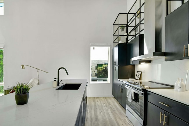 Photo - Botanica Oak Hills