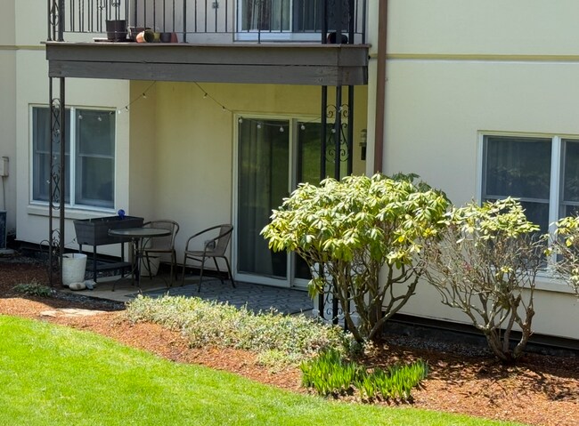 Photo - 185 Manville Hill Rd Unit 302