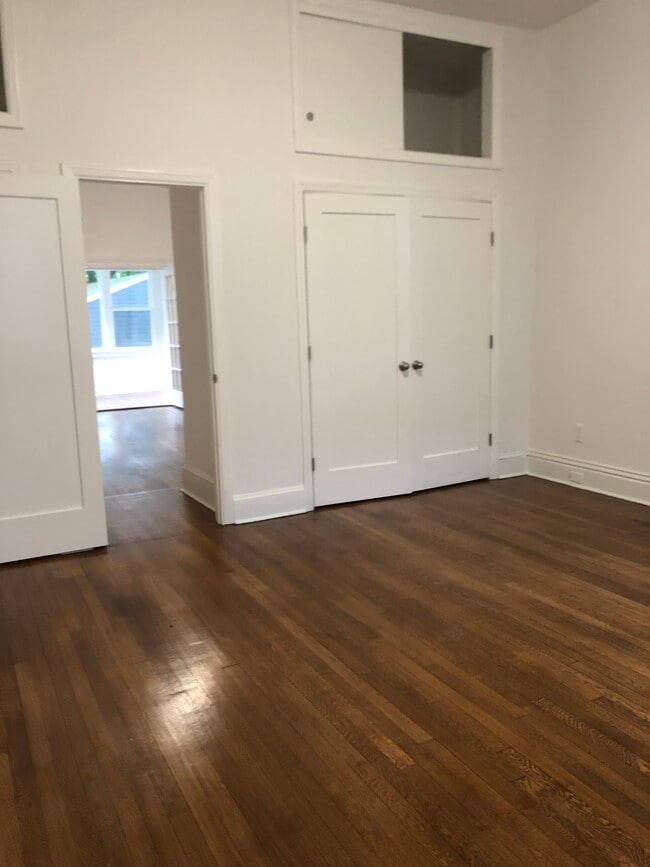 Photo - 361 Belleville Ave Unit 1